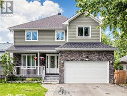 133 COOKS BAY DRIVE Georgina, ON L4P 2M2
