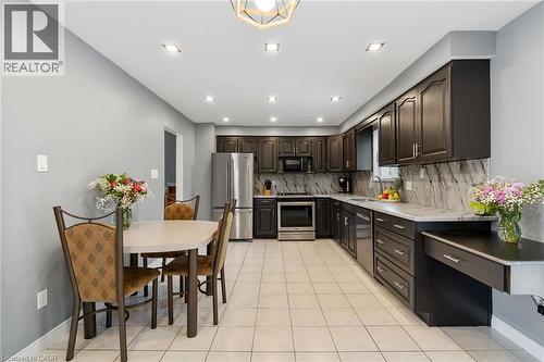 25 Burke Drive, Caledonia, ON 