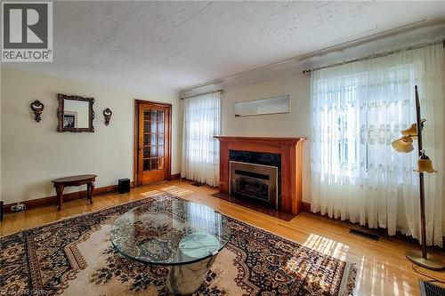 12 East 27Th Street, Hamilton, ON 