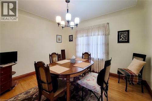 12 East 27Th Street, Hamilton, ON 