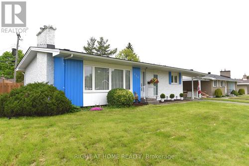 989 Goren Avenue, Ottawa, ON 