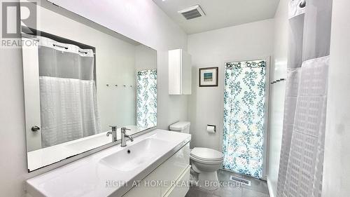 989 Goren Avenue, Ottawa, ON 