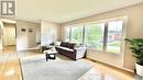 989 Goren Avenue, Ottawa, ON 