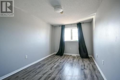256 Dunsmore Lane, Barrie, ON 