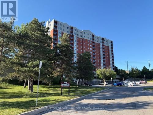 407 - 30 CHAPMAN COURT  London North (North I), ON N6G 4Y4