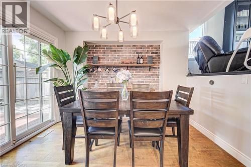 Dining area - 154 Grand Avenue S, Cambridge, ON 