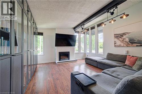 Living room - 154 Grand Avenue S, Cambridge, ON 