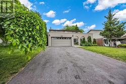 1441 PETRIE WAY  Mississauga, ON L5J 3Z7