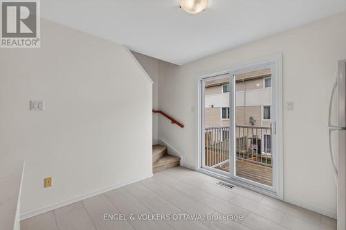 104 Manhattan Crescent, Ottawa, ON 