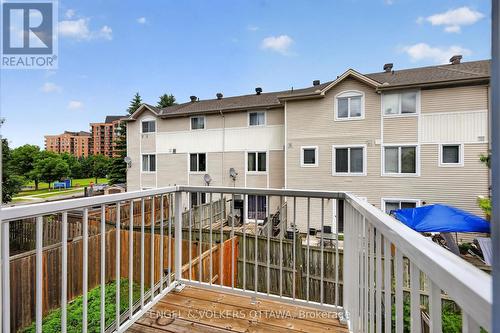 104 Manhattan Crescent, Ottawa, ON 