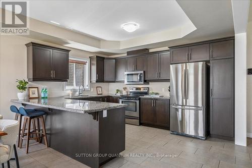 92 Garinger Crescent, Hamilton, ON 