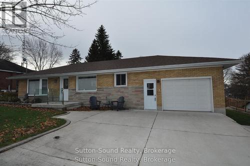 10 BROWNLEE STREET S  South Bruce, ON N0G 2S0