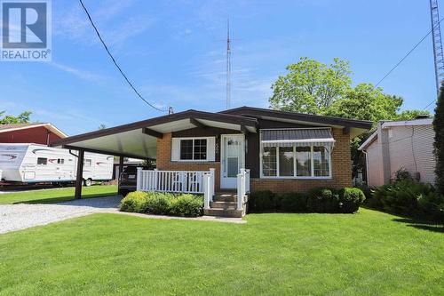 52 Indiana DR  Sault Ste. Marie, ON P6A 4Y2