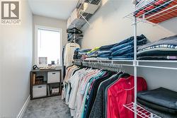 Walk in closet - 