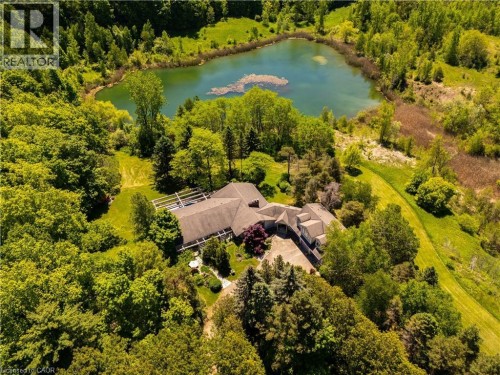 2360 8 Side Road  Burlington, ON L7P 0M7