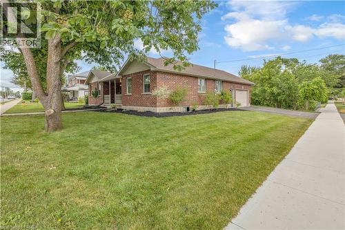 5 Walpole Drive, Haldimand, ON - Outdoor