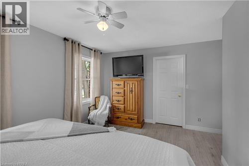 5 Walpole Drive, Haldimand, ON - Indoor Photo Showing Bedroom
