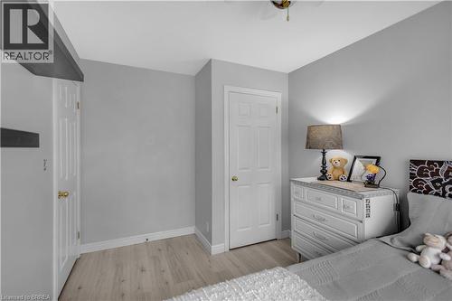 5 Walpole Drive, Haldimand, ON - Indoor Photo Showing Bedroom