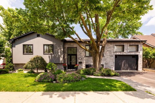 1460 Rue Daly  Chambly, QC J3L 2S3