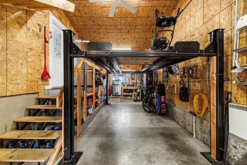 Garage - 1460 Rue Daly, Chambly, QC 