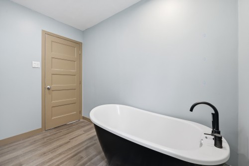 Salle de bains - 9 Rue Caisse, Sorel-Tracy, QC 