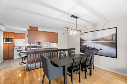 Salle à manger - 122 Av. Hochar, Saint-Sauveur, QC - Indoor Photo Showing Dining Room
