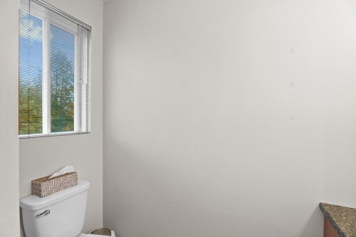 Salle d'eau - 122 Av. Hochar, Saint-Sauveur, QC - Indoor Photo Showing Bathroom