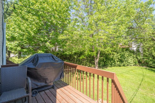 Balcon - 122 Av. Hochar, Saint-Sauveur, QC - Outdoor With Deck Patio Veranda