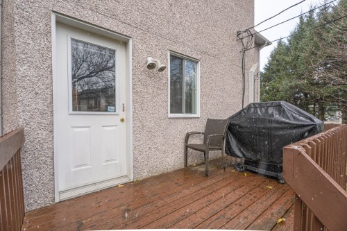 Entrée extérieure - 122 Av. Hochar, Saint-Sauveur, QC - Outdoor With Exterior
