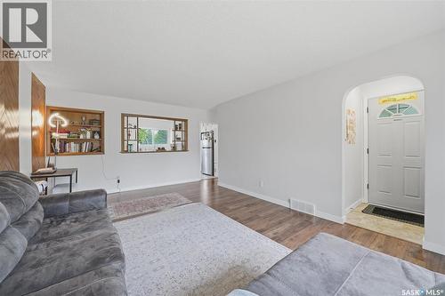 2005 Cumberland Avenue S, Saskatoon, SK 