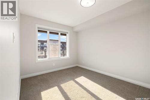 304 5303 Universal Crescent, Regina, SK 