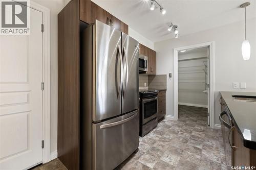 304 5303 Universal Crescent, Regina, SK 