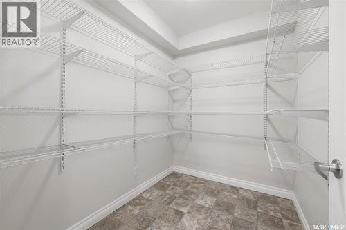 304 5303 Universal Crescent, Regina, SK 