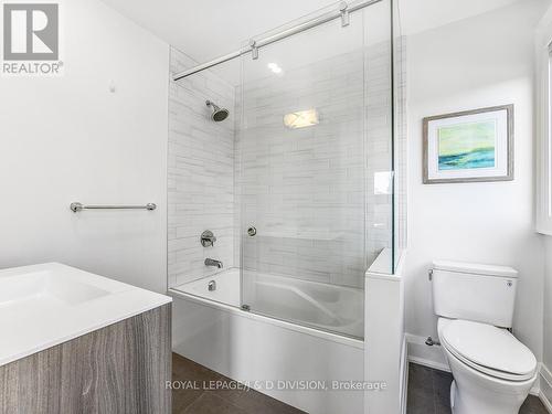 Fourth Bedroom En-Suite Washroom - 30 Broadleaf Road, Toronto, ON 