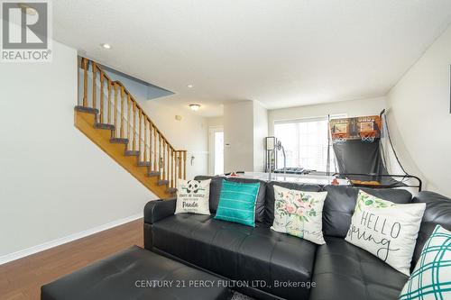 71 Armitage Crescent, Ajax, ON 
