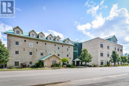 306 - 478 St Andrew Street E, Centre Wellington (Fergus), ON 