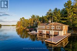 9 - 1167 ARMSTRONG POINT ROAD Muskoka Lakes (Medora), ON P0B 1J0