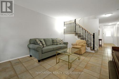 111 Beechfern Drive, Ottawa, ON 