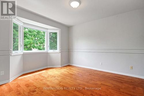 111 Beechfern Drive, Ottawa, ON 