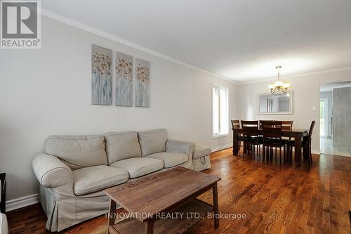 111 Beechfern Drive, Ottawa, ON 