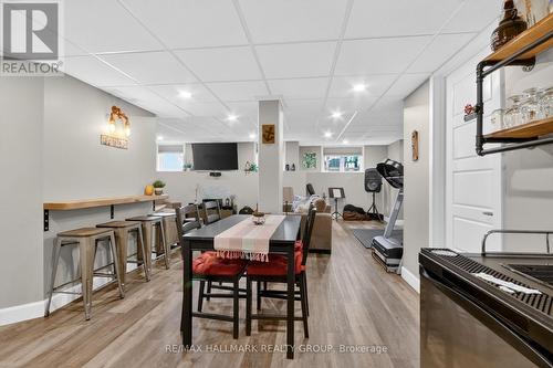 33 Summitview Drive, Ottawa, ON 