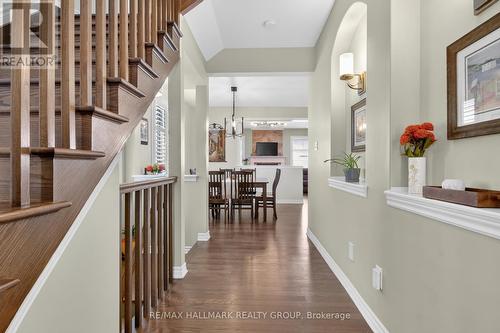 33 Summitview Drive, Ottawa, ON 
