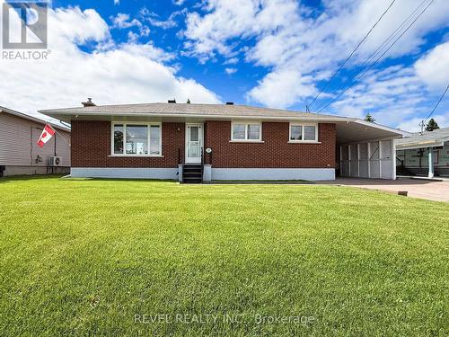 121 HELLEN AVENUE  Timmins (Sp - Main Area), ON P0N 1H0