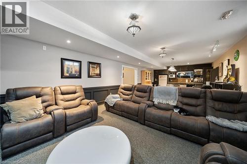 39 Elodia Court, Hamilton, ON 