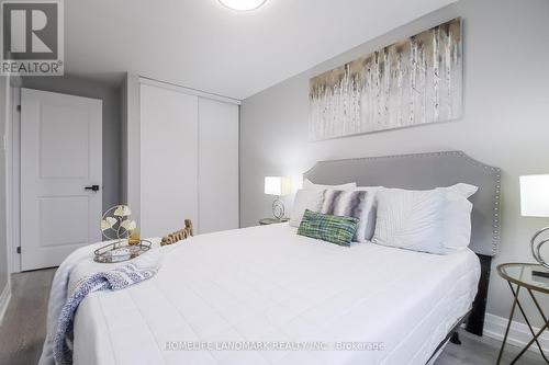 4-50 Silverbell Grove, Toronto, ON 