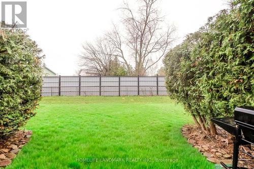 4-50 Silverbell Grove, Toronto, ON 