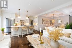 Open & Airy - 
