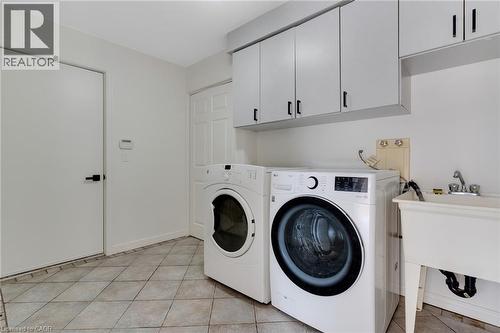 8 Charlton Place, Cambridge, ON 