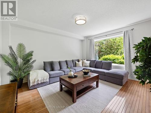 37 Nevada Crescent, Vaughan, ON 