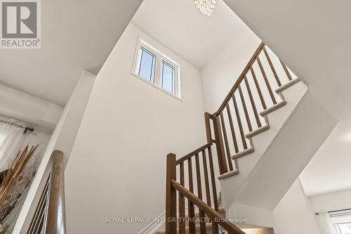 655 Persimmon Way, Ottawa, ON 